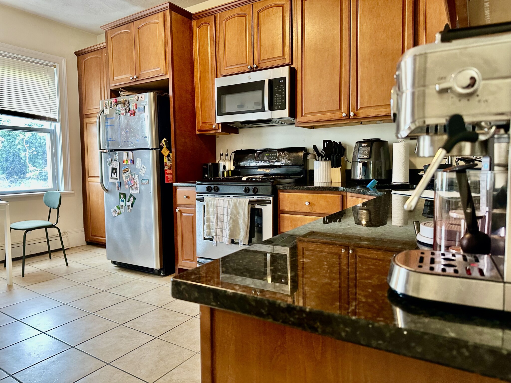 3 bed, 1 bath apartment for rent at 14 Marcella St Unit 2, Wellington-Harrington — photo 12 of 23