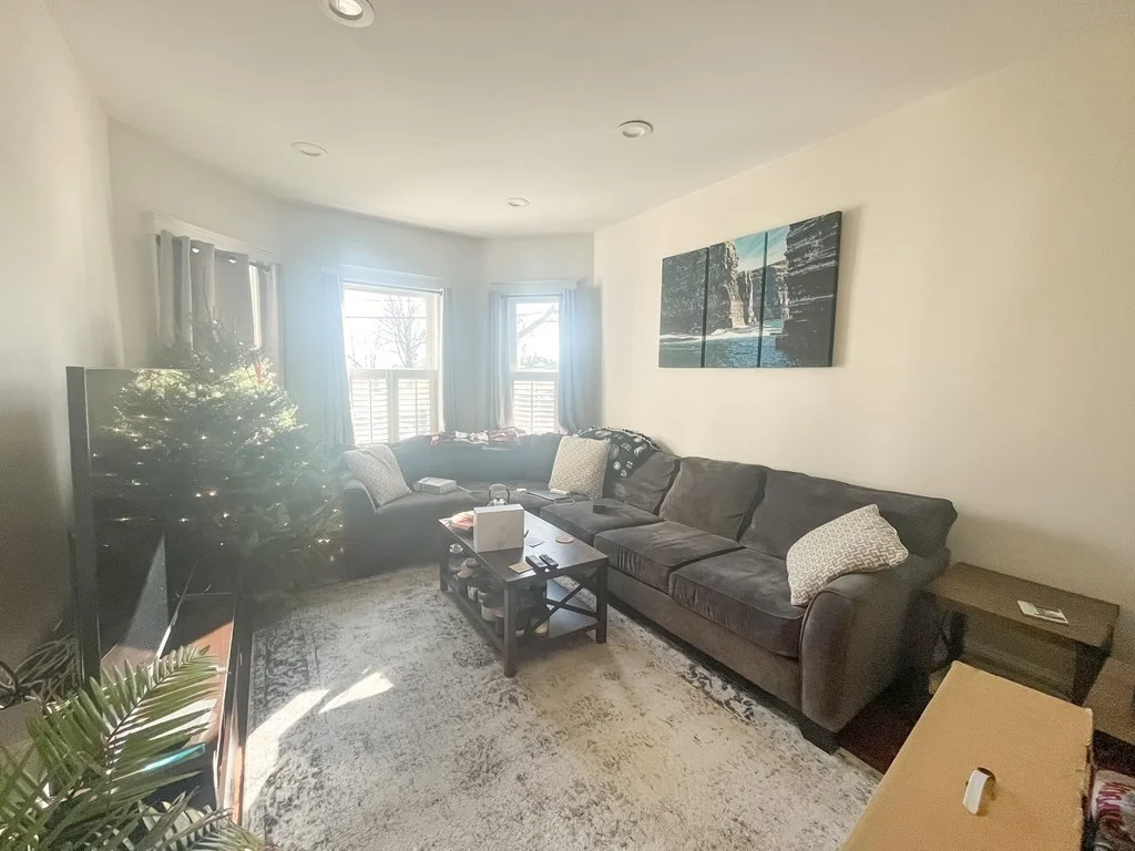 3 bed, 1 bath apartment for rent at 14 Marie St Unit 1, Boston — photo 2 of 12