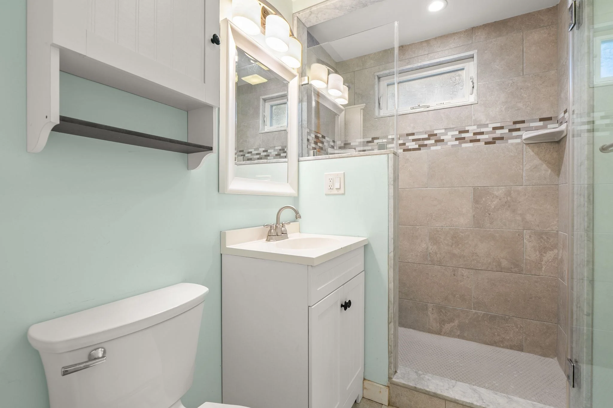 2 bed, 1 bath apartment for rent at 14 Marine Rd Unit 1, South Boston — photo 28 of 34