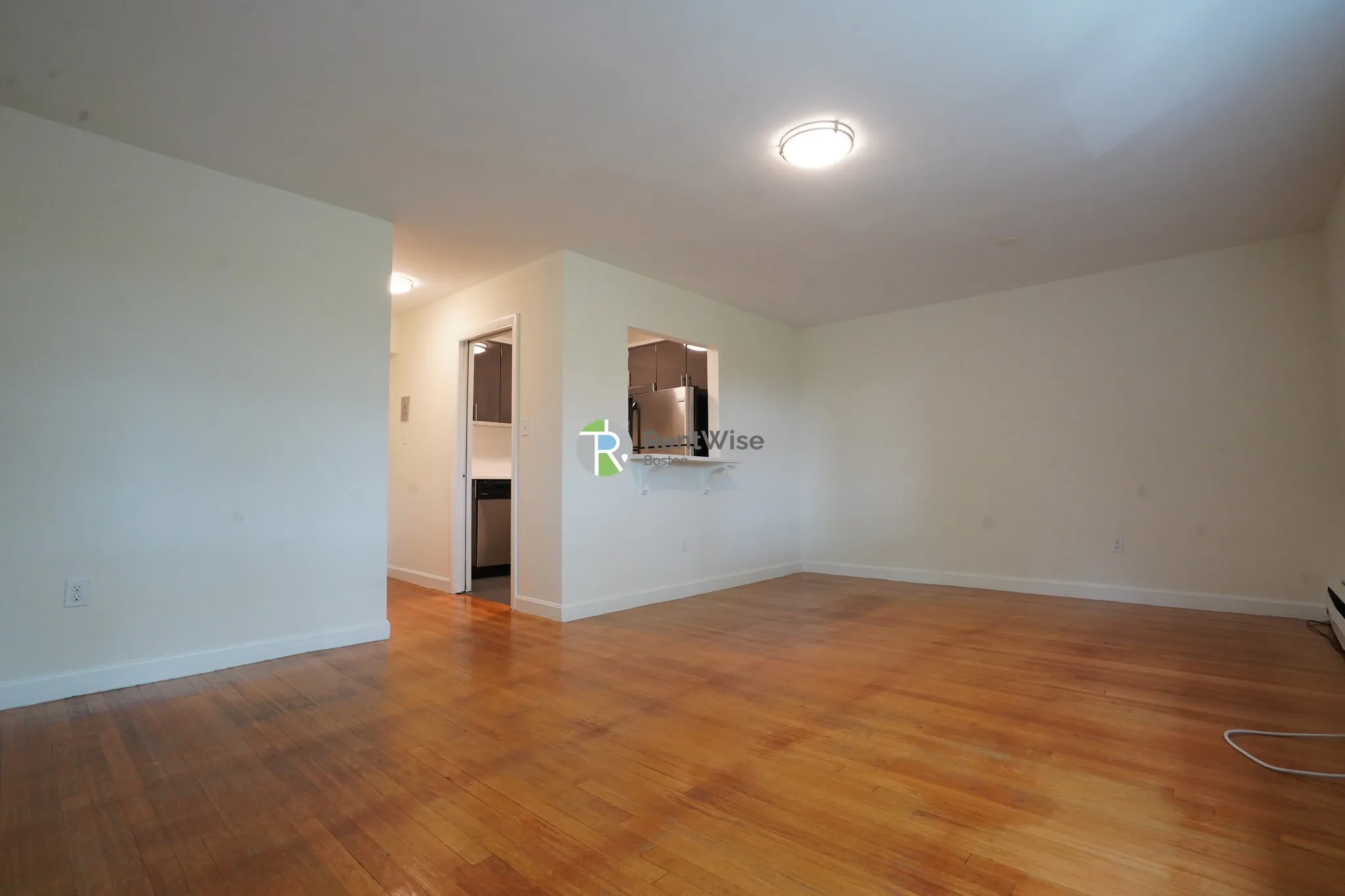 2 bed, 1 bath apartment for rent at 14 Marion St Unit 24, Coolidge Corner — photo 5 of 26