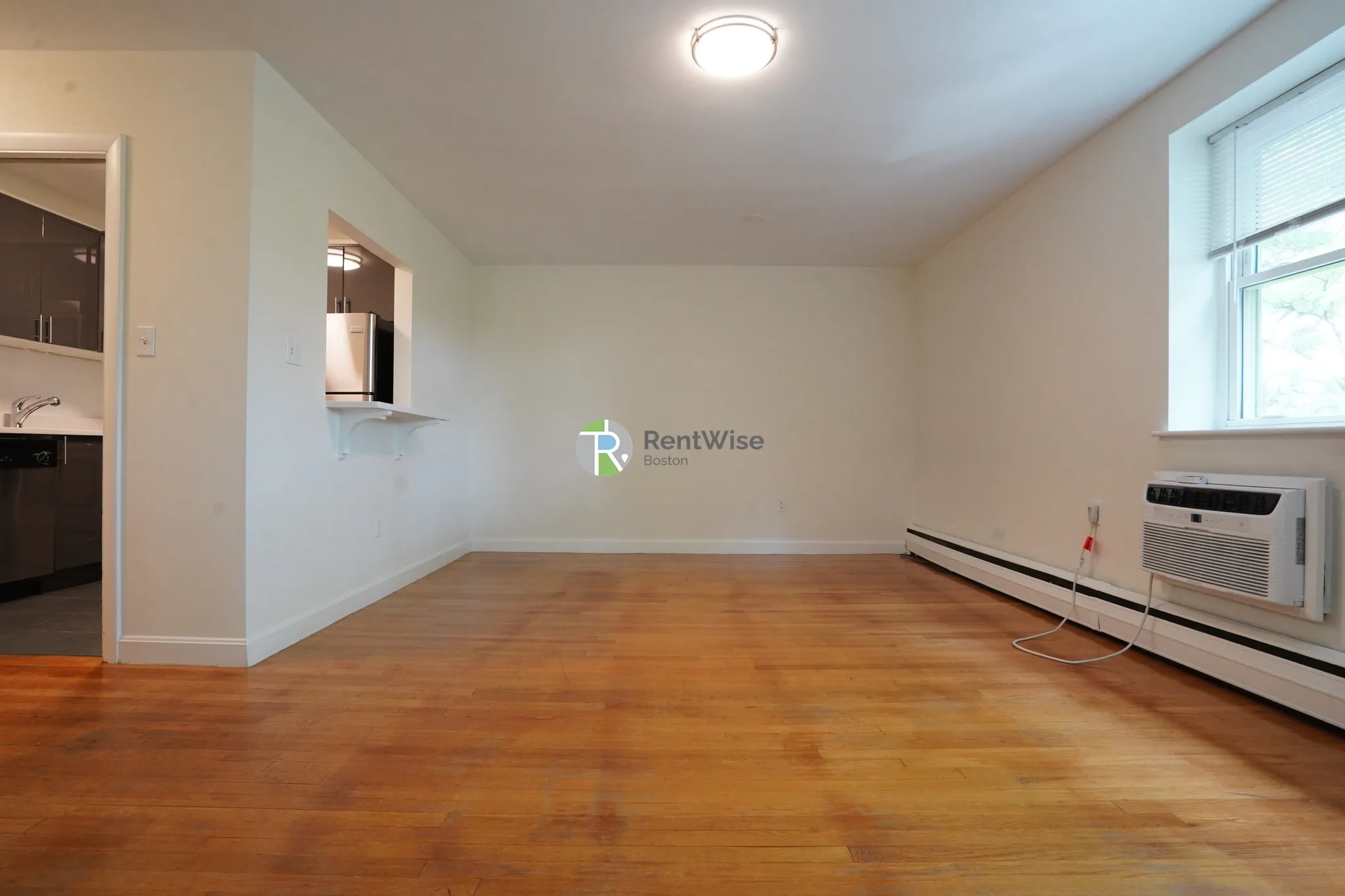 1 bed, 1 bath apartment for rent at 14 Marion St Unit 3, Coolidge Corner