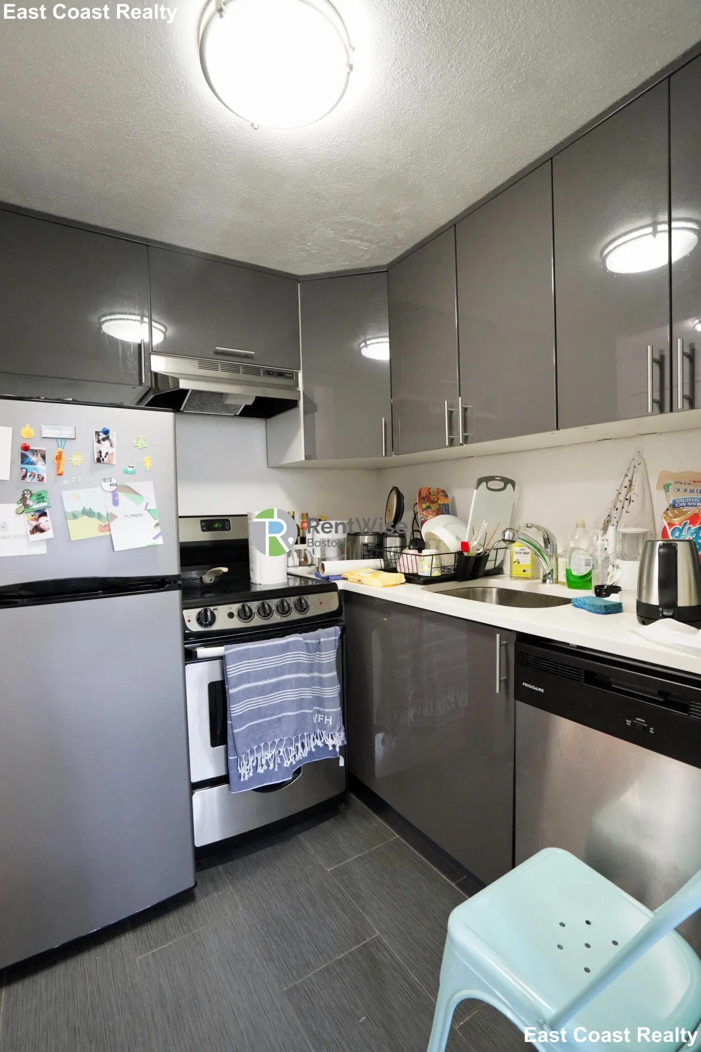 1 bed, 1 bath apartment for rent at 14 Marion St Unit 3, Coolidge Corner — photo 7 of 37