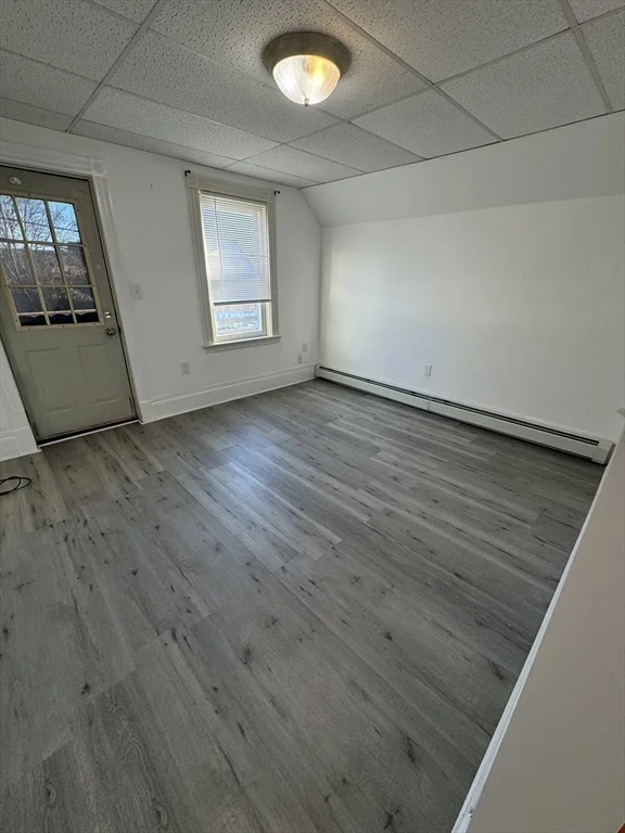 3 bed, 1 bath apartment for rent at 14 Matteson Ln Unit 2, Taunton — photo 5 of 6