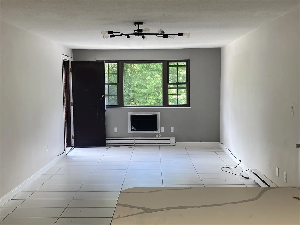 1 bed, 1 bath apartment for rent at 14 Mayberry Dr Unit 10 C, Westborough — photo 7 of 11