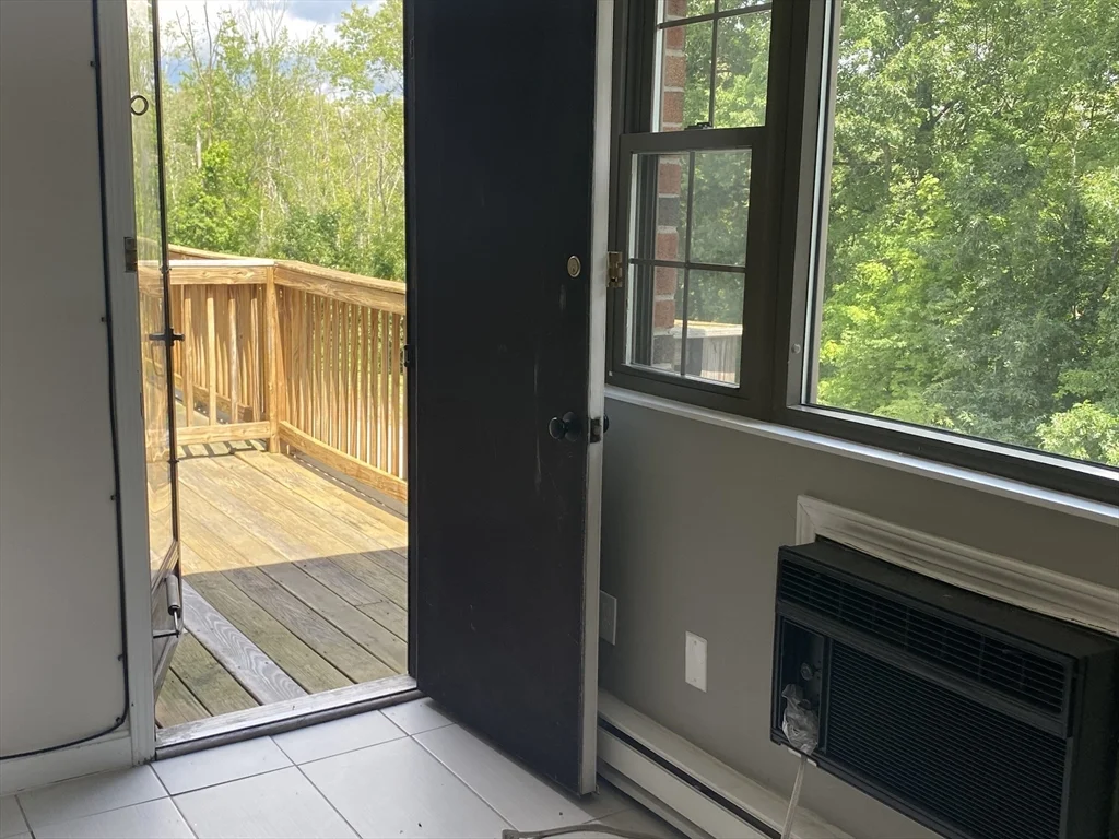 1 bed, 1 bath apartment for rent at 14 Mayberry Dr Unit 10 C, Westborough — photo 9 of 11