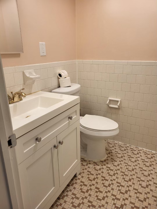 1 bed, 1 bath apartment for rent at 14 Mayberry Dr Unit 10 - C, Westborough — photo 7 of 8