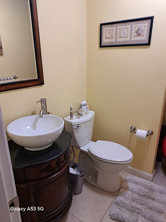 2 bed, 1 bath apartment for rent at 14 Meetinghouse Ln Unit 14, Millbury — photo 23 of 40