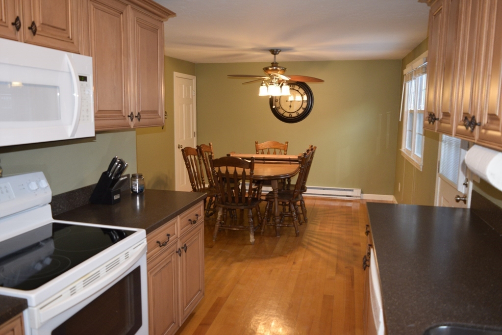 2 bed, 1 bath apartment for rent at 14 Meetinghouse Ln Unit 14, Millbury — photo 14 of 40