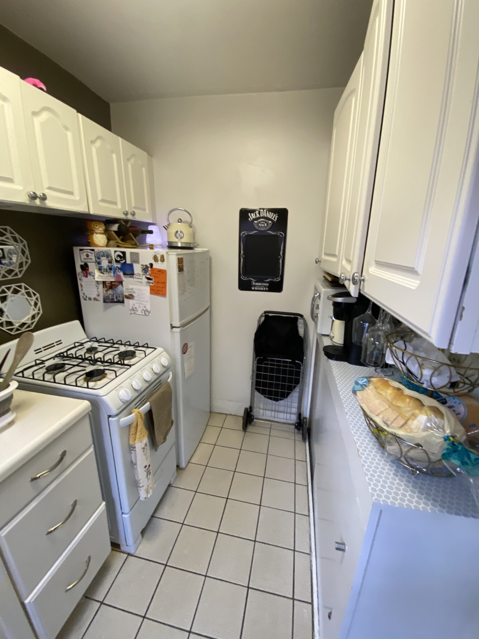 2 bed, 1 bath apartment for rent at 14 Melrose St Unit 2, Back Bay — photo 5 of 15
