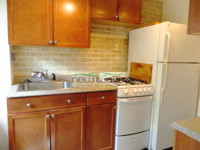 2 bed, 1 bath apartment for rent at 14 Melrose St Unit 3, Back Bay — photo 12 of 15