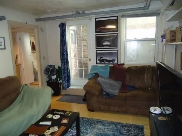 1 bed, 1 bath apartment for rent at 14 Melrose St Unit B, Back Bay — photo 2 of 5