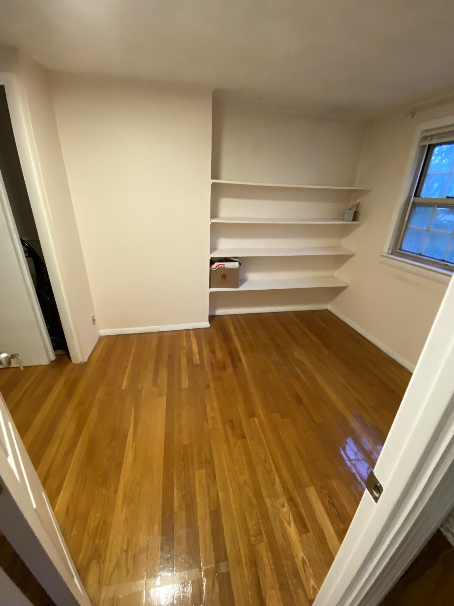 2 bed, 1 bath apartment for rent at 14 Melrose St Unit PH, Back Bay — photo 4 of 13