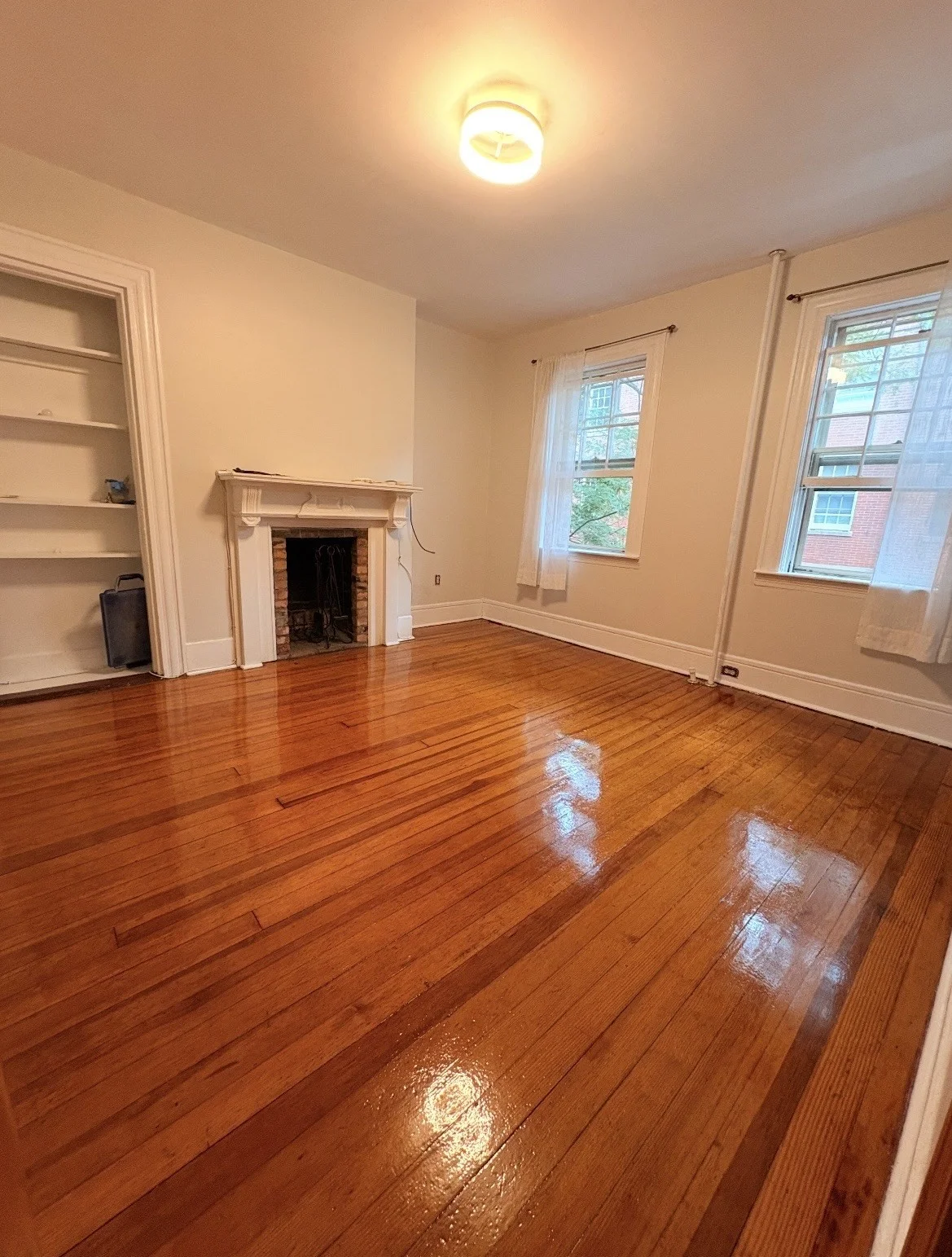2 bed, 1 bath apartment for rent at 14 Melrose Unit 2, Bay Village