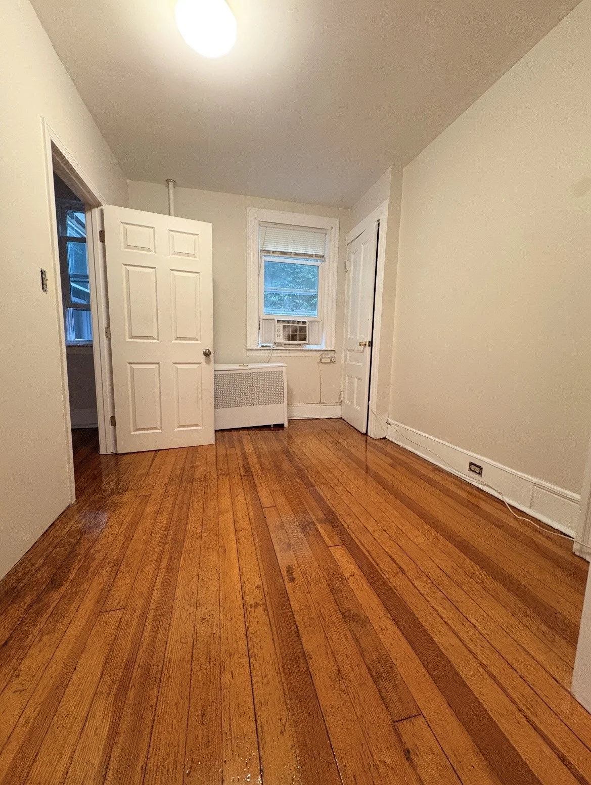 2 bed, 1 bath apartment for rent at 14 Melrose Unit 2, Bay Village — photo 2 of 5