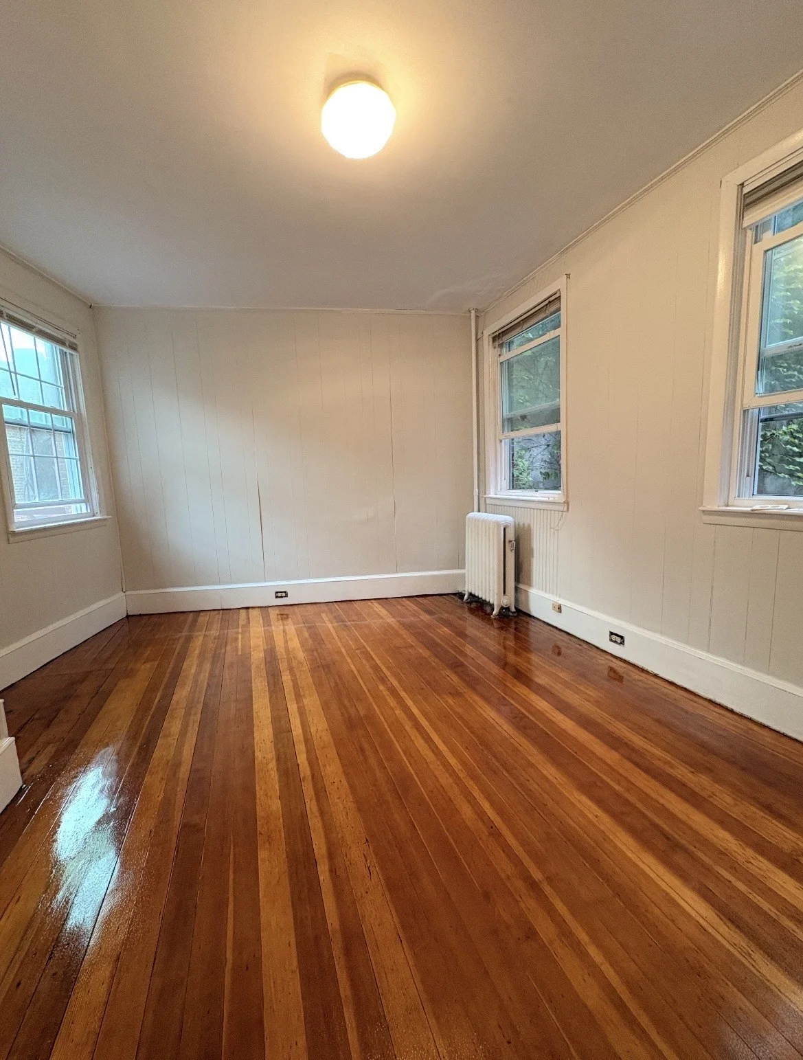 2 bed, 1 bath apartment for rent at 14 Melrose Unit 2, Bay Village — photo 3 of 5