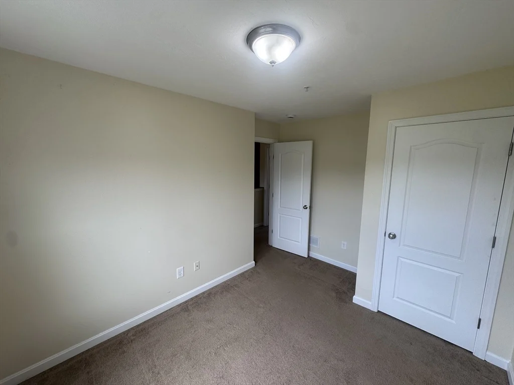 2 bed, 1 bath apartment for rent at 14 Merrimac Way Unit E, Tyngsborough — photo 33 of 35
