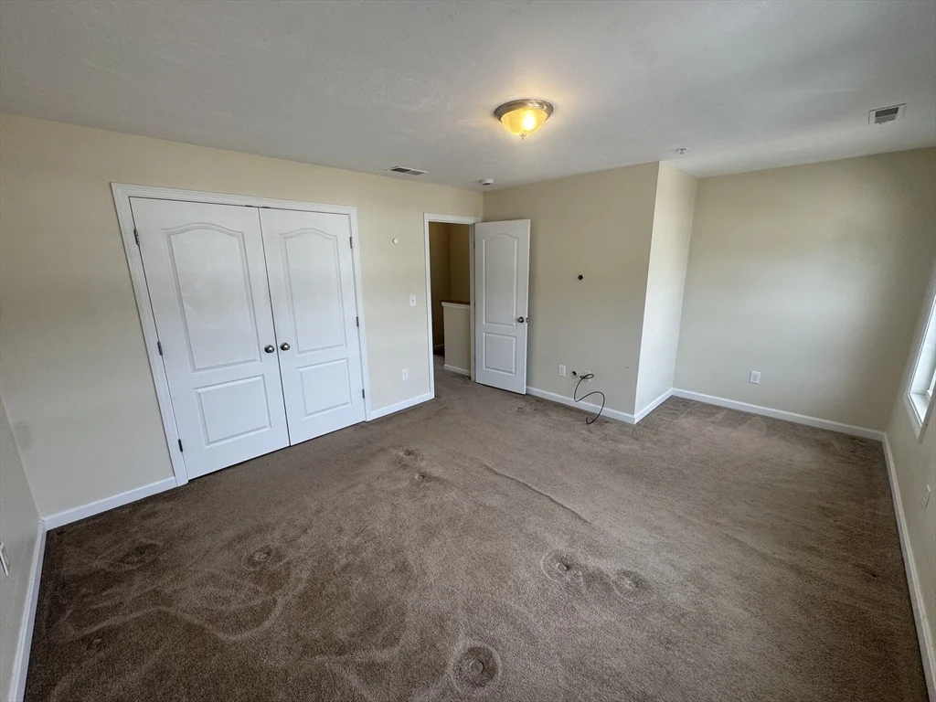2 bed, 1 bath apartment for rent at 14 Merrimac Way Unit E, Tyngsborough — photo 29 of 35