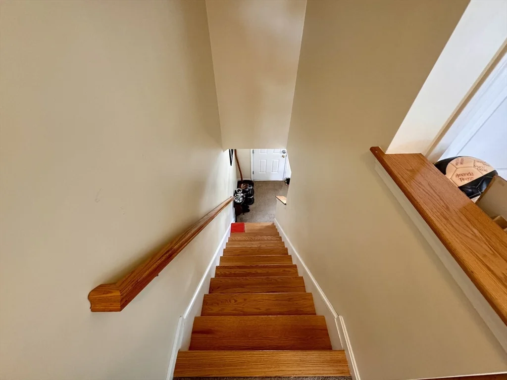 2 bed, 1 bath apartment for rent at 14 Merrimac Way Unit E, Tyngsborough — photo 12 of 35