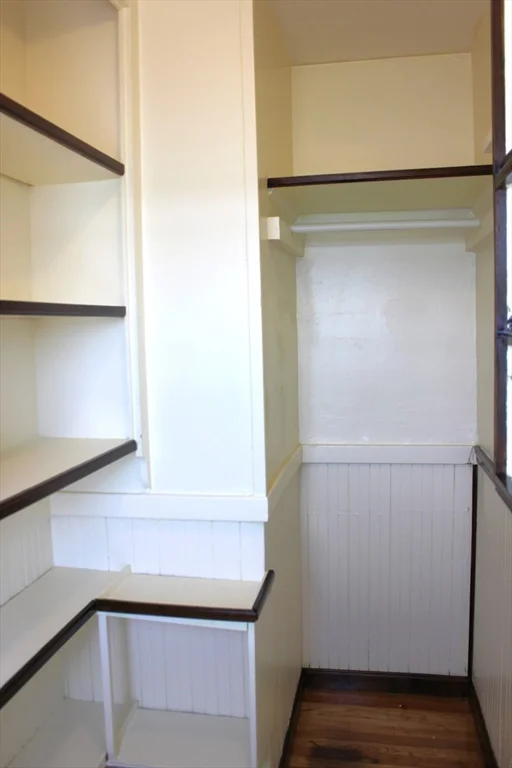3 bed, 1 bath apartment for rent at 14 Messervy Unit 2, Salem — photo 8 of 14