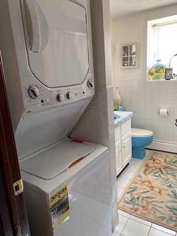 2 bed, 1 bath apartment for rent at 14 Michael Rd Unit B2, Revere — photo 7 of 9