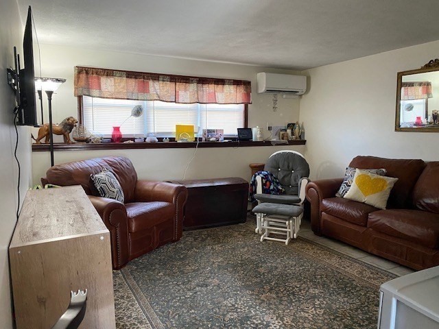 2 bed, 1 bath apartment for rent at 14 Michael Rd Unit B2, Revere — photo 4 of 9