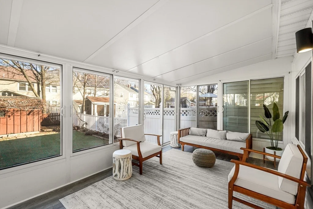 3 bed, 2 bath apartment for rent at 14 Michael Way Unit 14, Wellington-Harrington — photo 15 of 18