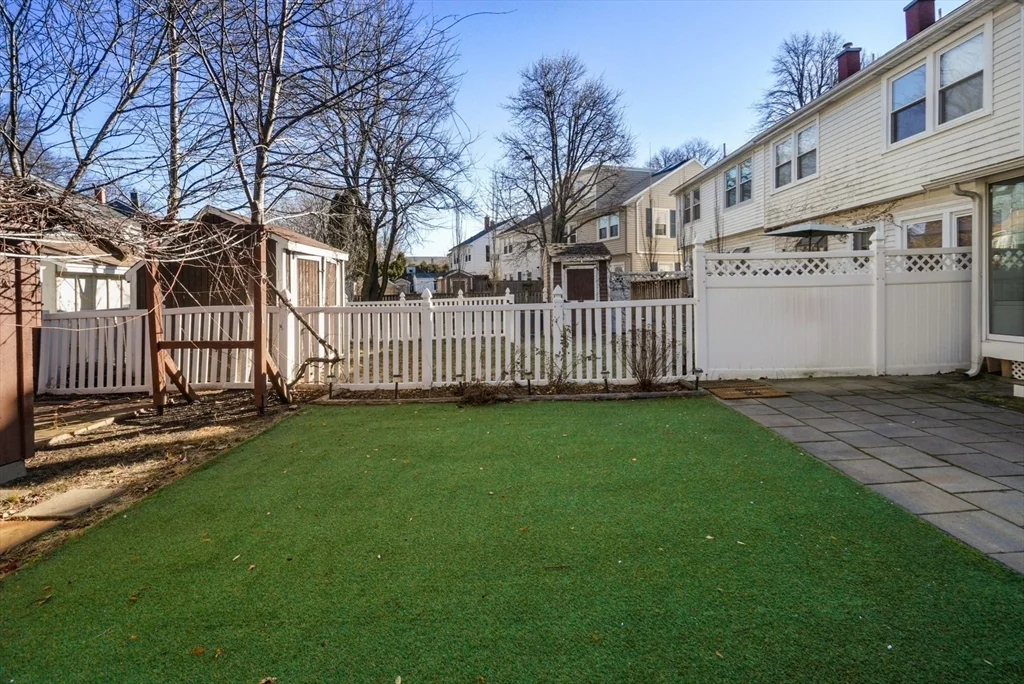 3 bed, 2 bath apartment for rent at 14 Michael Way, Wellington-Harrington — photo 12 of 13