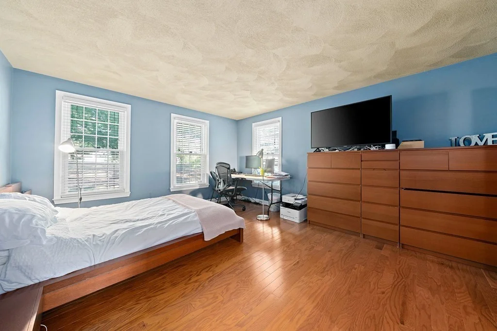 3 bed, 2 bath apartment for rent at 14 Mitchell Grant Way Unit 14, Bedford — photo 11 of 28
