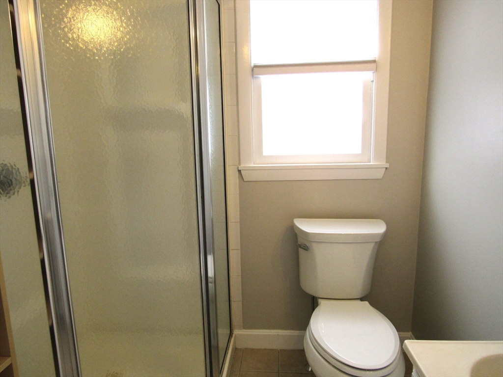 1 bed, 1 bath apartment for rent at 14 Monack Rd Unit 0, Buzzards Bay — photo 8 of 18