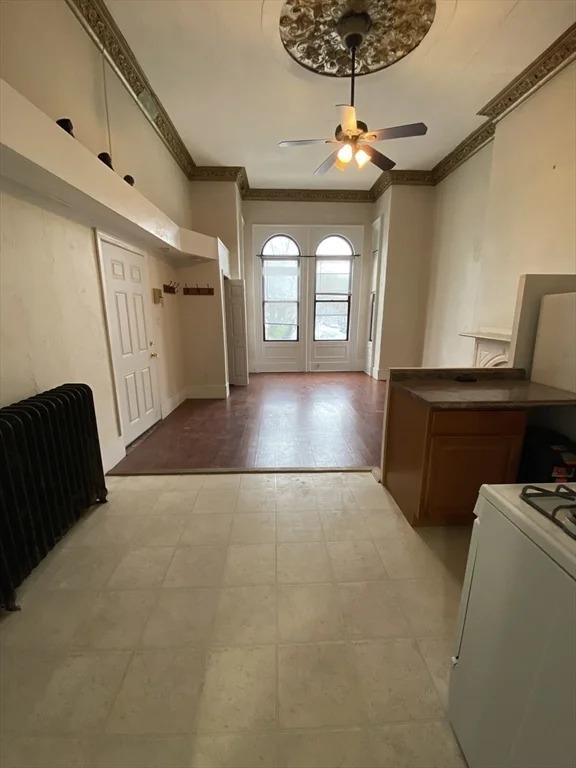 Studio bed, 1 bath apartment for rent at 14 Monument Sq Unit 1-1, Charlestown — photo 2 of 5