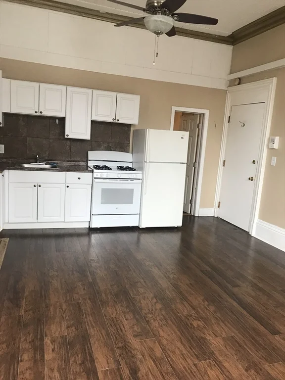 Studio bed, 1 bath apartment for rent at 14 Monument Sq Unit 2-6, Charlestown — photo 1 of 7
