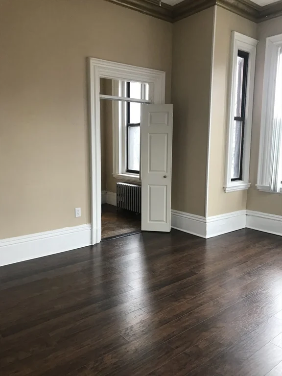Studio bed, 1 bath apartment for rent at 14 Monument Sq Unit 2-6, Charlestown — photo 5 of 7