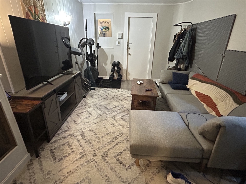 1 bed, 1 bath apartment for rent at 14 Monument Sq Unit 2-7, Charlestown — photo 3 of 7