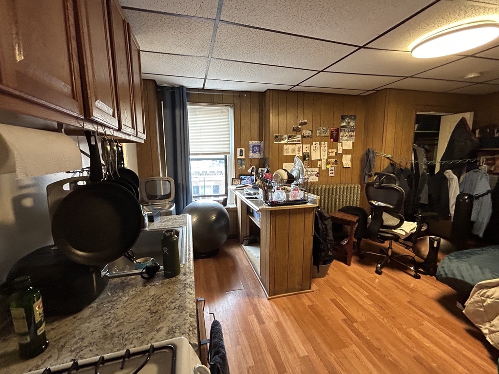 Studio bed, 1 bath apartment for rent at 14 Monument Sq Unit 3-8, Charlestown — photo 3 of 6