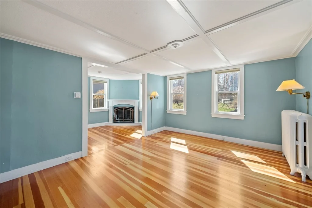 4 bed, 1 bath apartment for rent at 14 Morse Ct, Kettle Cove Village — photo 17 of 31