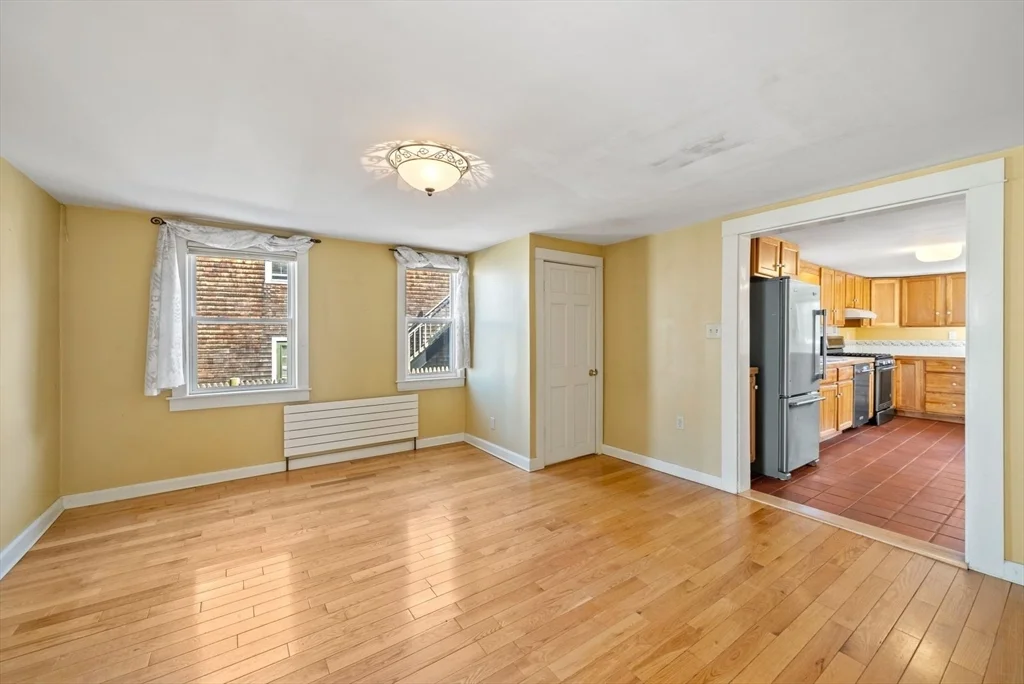 4 bed, 1 bath apartment for rent at 14 Morse Ct, Kettle Cove Village — photo 6 of 31