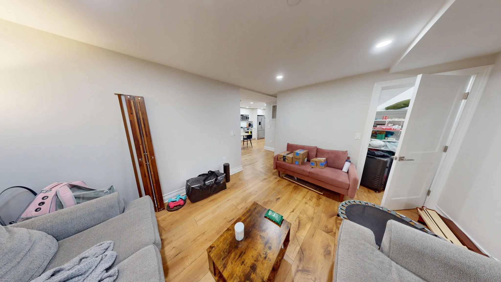 4 bed, 2 bath apartment for rent at 14 Mount Hood Rd Unit 1, Brighton — photo 4 of 19