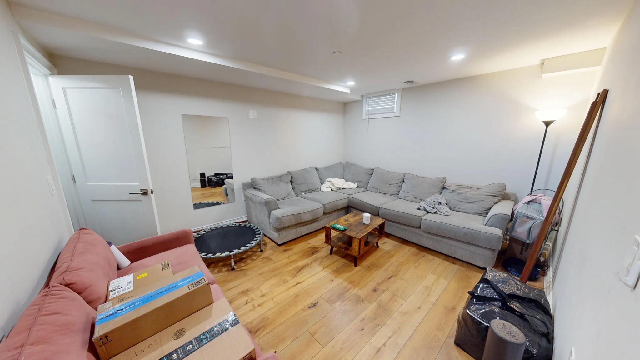 4 bed, 2 bath apartment for rent at 14 Mount Hood Rd Unit 1, Brighton — photo 3 of 19