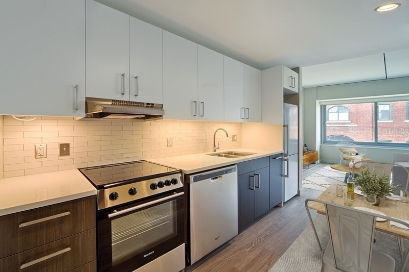 1 bed, 1 bath apartment for rent at 14 Mount Hood Rd Unit 4, Brighton — photo 1 of 7