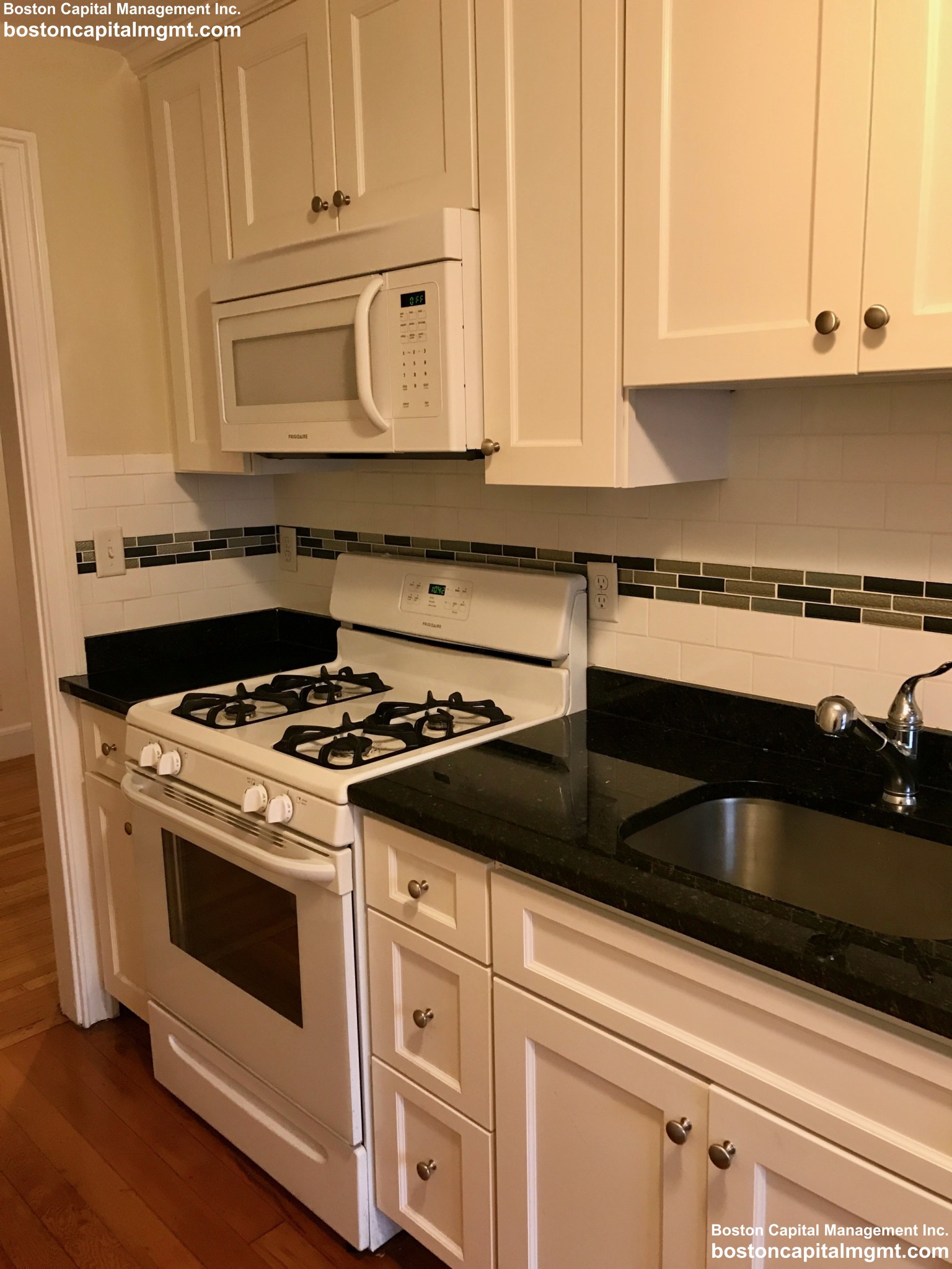 1 bed, 1 bath apartment for rent at 14 Mount Ida St Unit 6, Newton Corner — photo 5 of 14