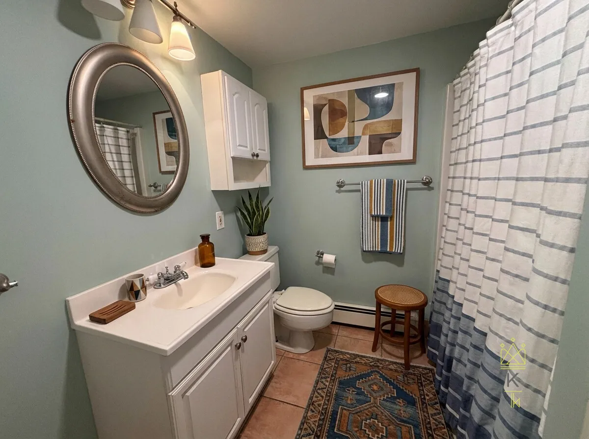 2 bed, 1.5 bath apartment for rent at 14 Mount Vernon St Unit 1, Malden — photo 5 of 11