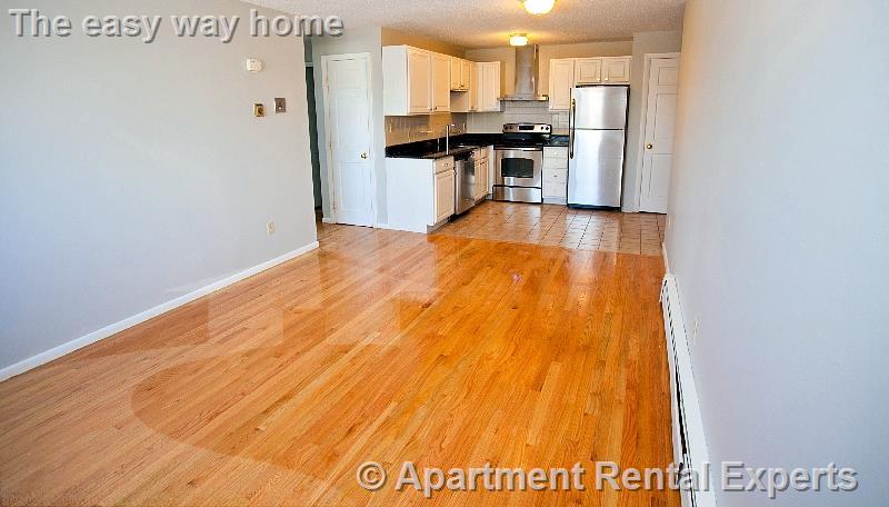 2 bed, 1 bath apartment for rent at 14 Murdock St Unit 2-2, Ball Square — photo 2 of 5