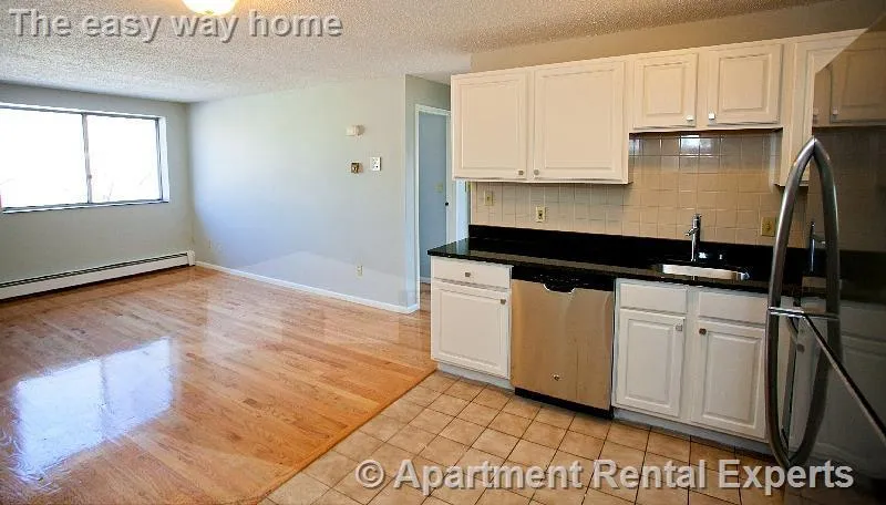 1 bed, 1 bath apartment for rent at 14 Murdock St Unit 3-4, Ball Square — photo 1 of 3