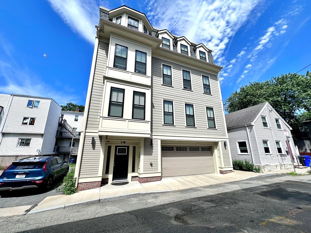 2 bed, 2 bath apartment for rent at 14 Murray Ct Unit 2, East Boston — photo 12 of 13