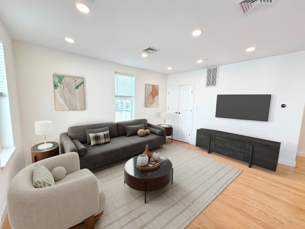 2 bed, 2 bath apartment for rent at 14 Murray Ct Unit 2, East Boston — photo 4 of 13
