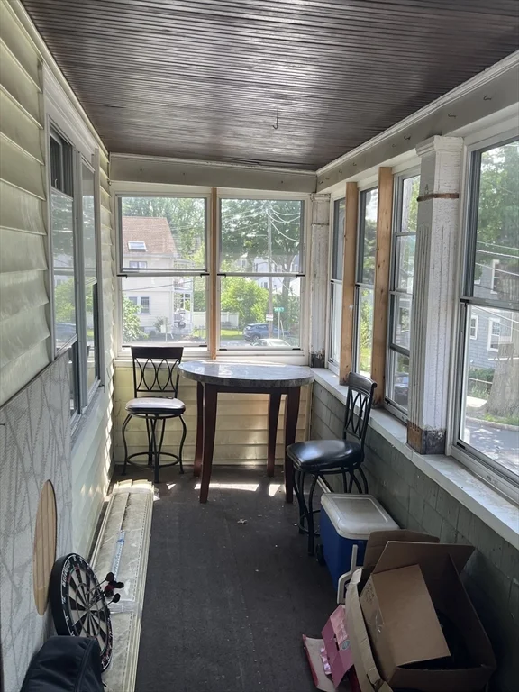 4 bed, 2 bath apartment for rent at 14 Murray Hill Rd Unit 12, Cambridge — photo 17 of 19