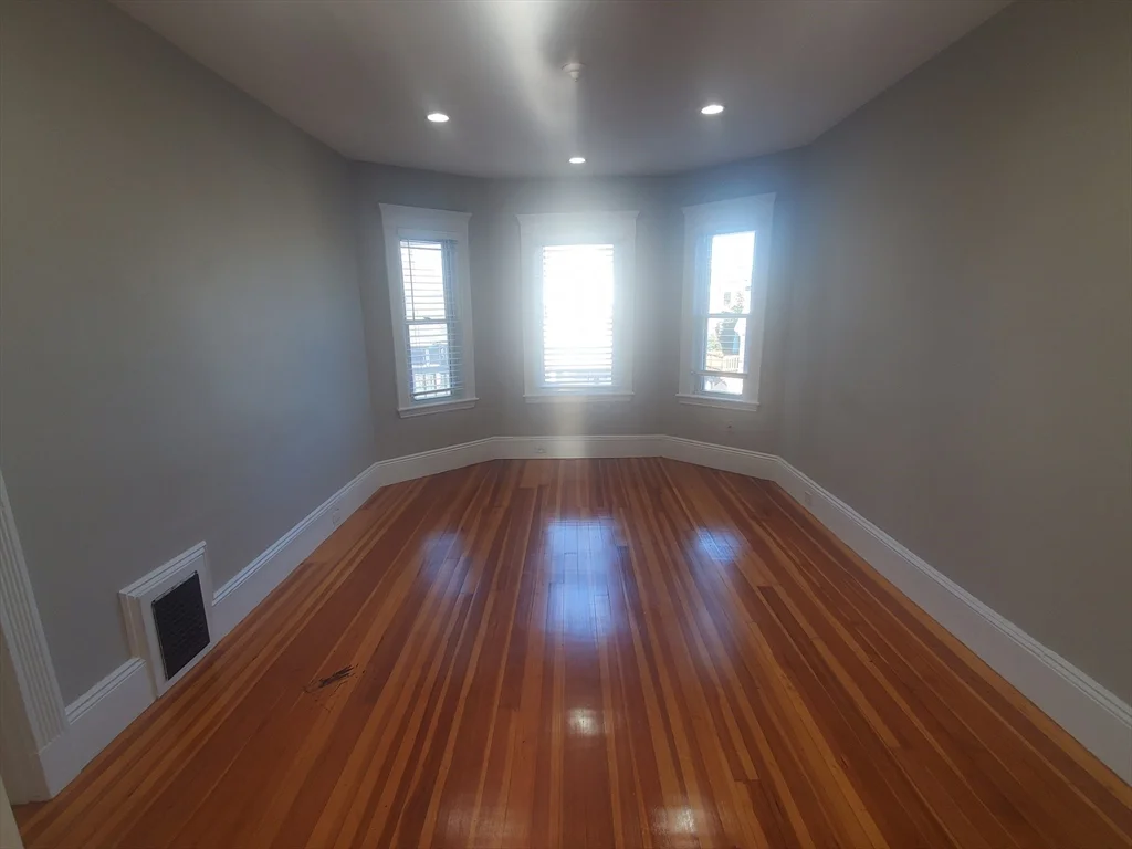 2 bed, 1 bath apartment for rent at 14 N Munroe Ter Unit 2, Dorchester — photo 6 of 20