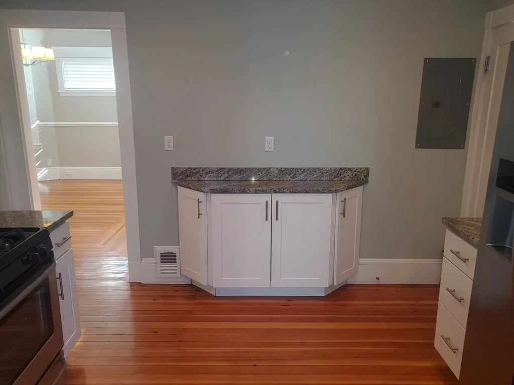 2 bed, 1 bath apartment for rent at 14 N Munroe Ter Unit 2, Dorchester — photo 5 of 20
