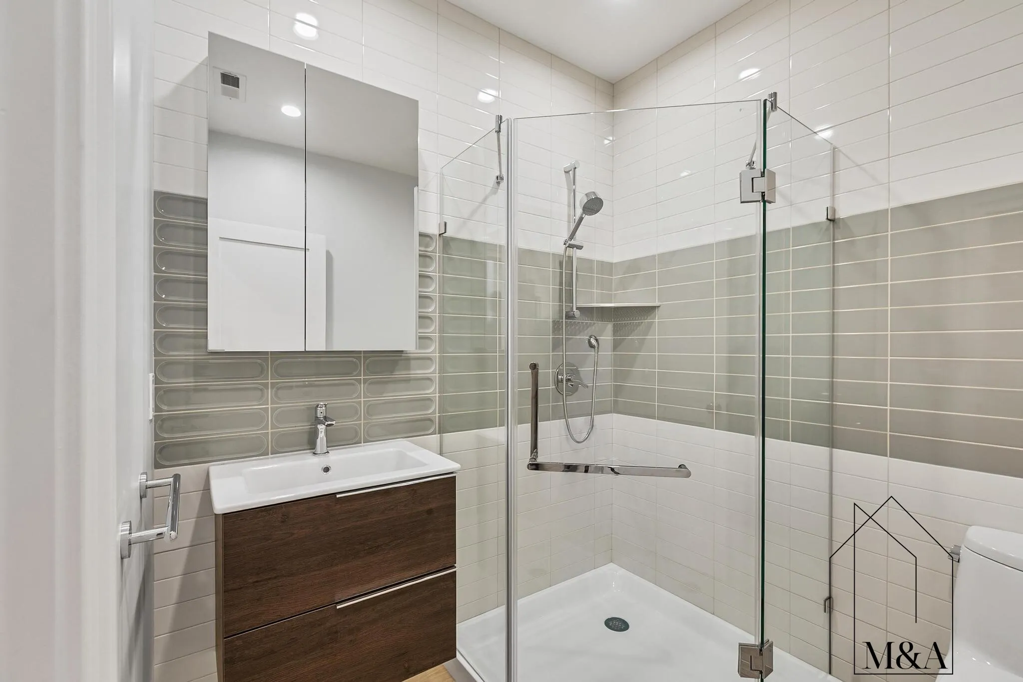 3 bed, 3 bath apartment for rent at 14 Newell Rd Unit 1, Coolidge Corner — photo 10 of 22