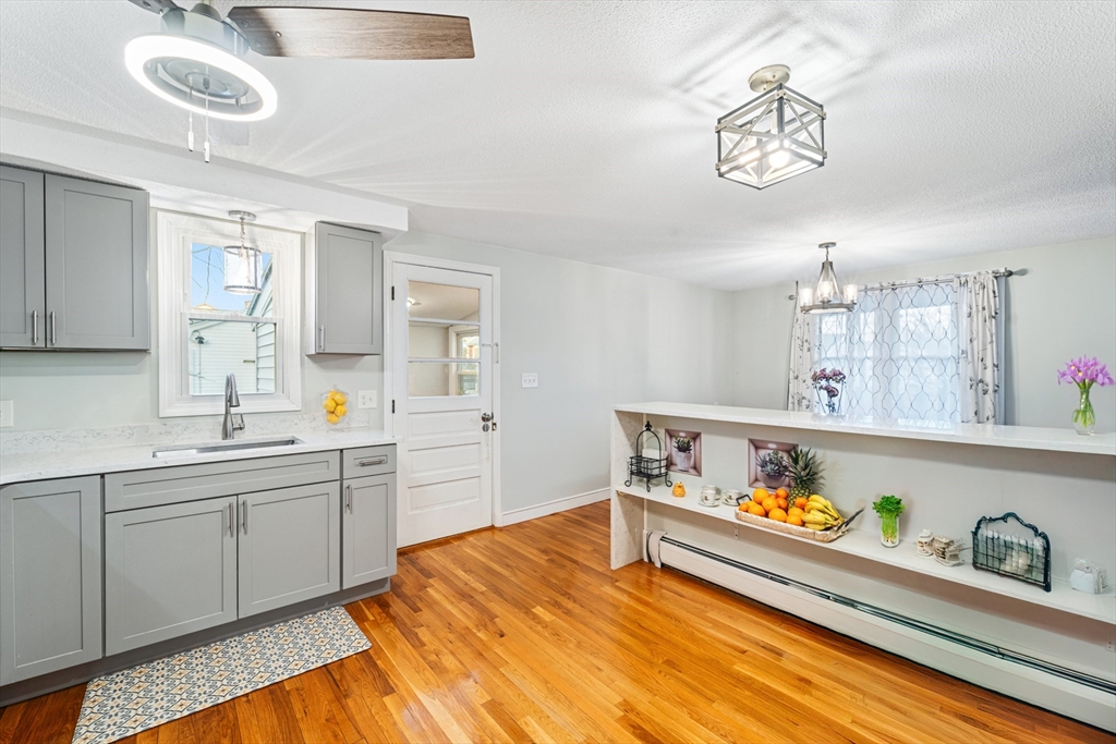 3 bed, 1 bath apartment for rent at 14 Newman St Unit 2, Revere — photo 4 of 22
